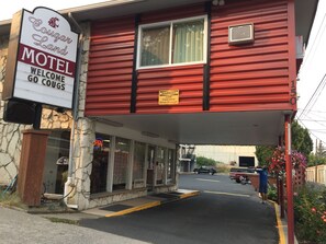 Bagian depan properti