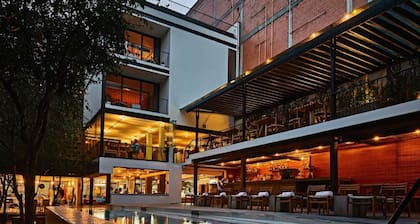 Hotel Carlota