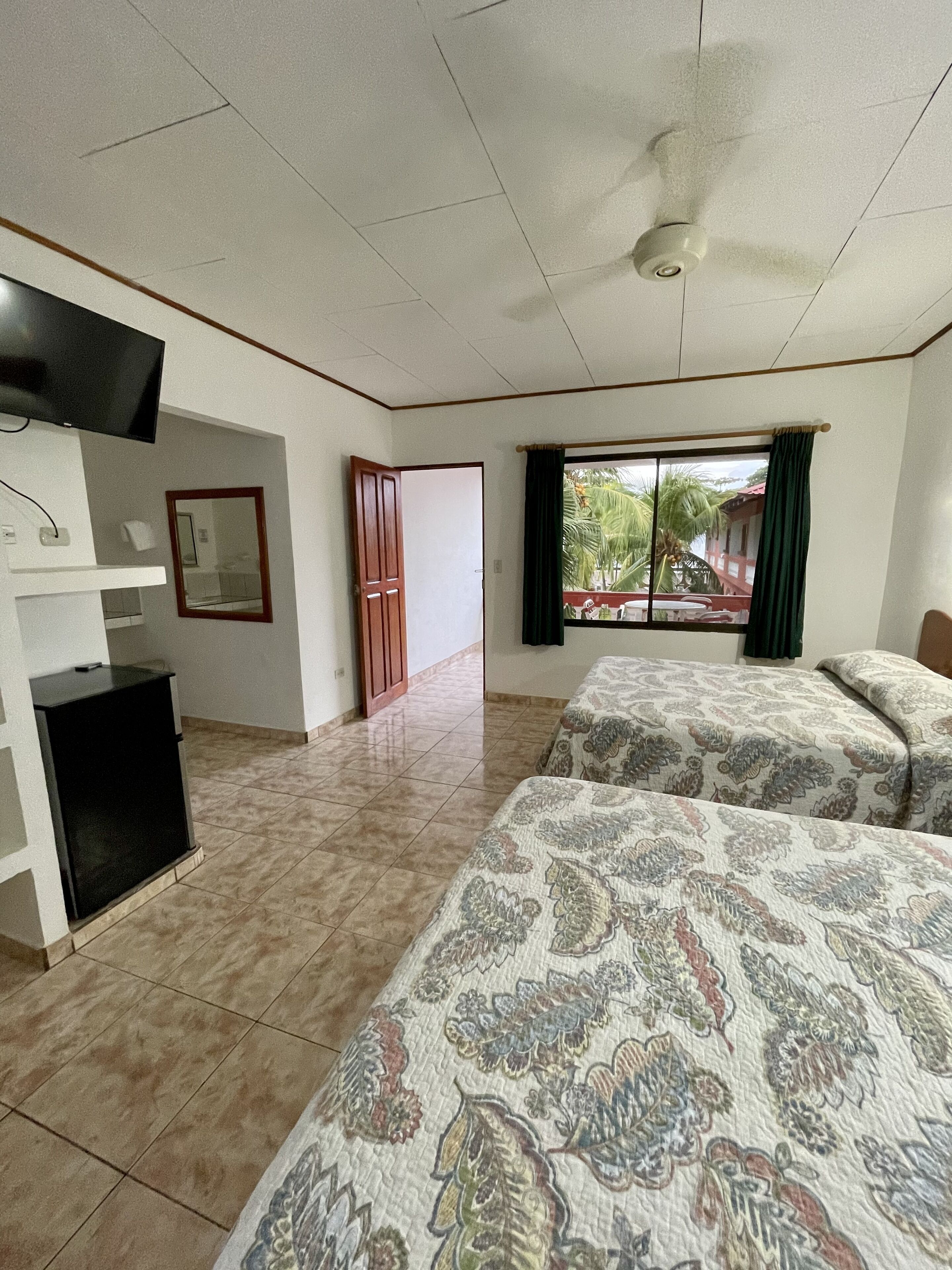 standard room | 1 bedroom, in-room safe