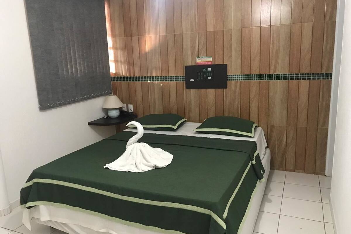 Minibar, rollaway beds, free WiFi, bed sheets