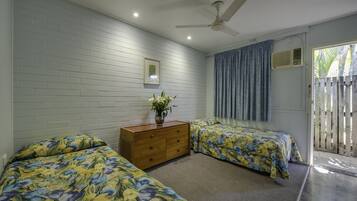 Family Studio, 2 Bedrooms, Kitchenette, Ground Floor | Premium bedding, iron/ironing board, cots/infant beds, free WiFi