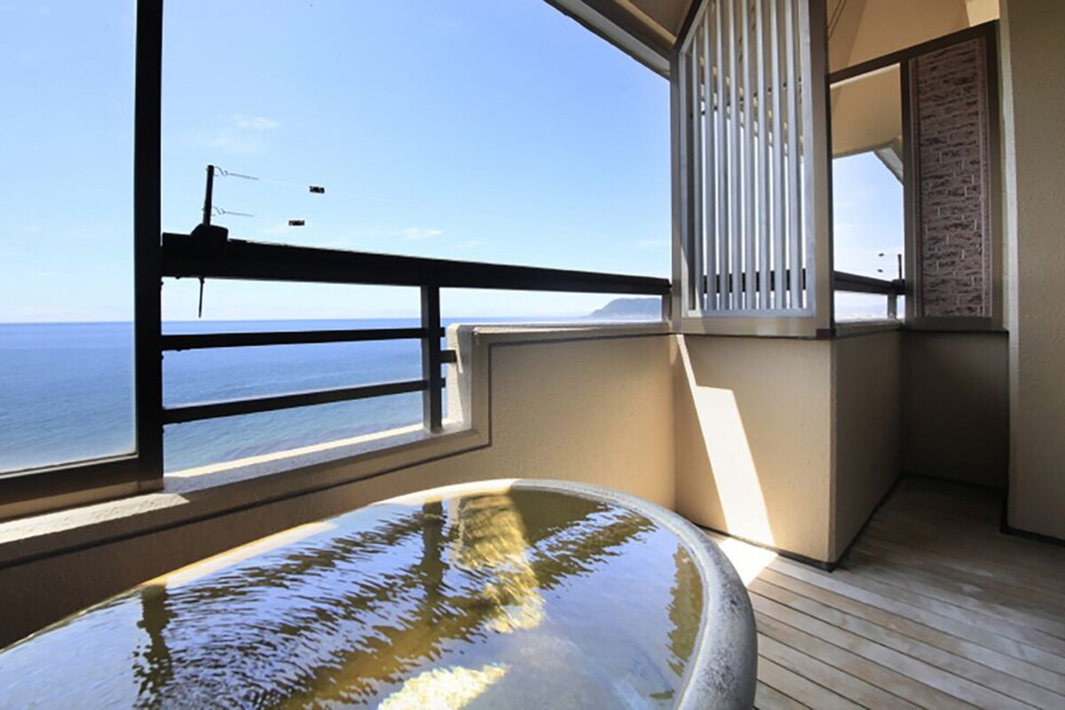 屋外スパ浴槽