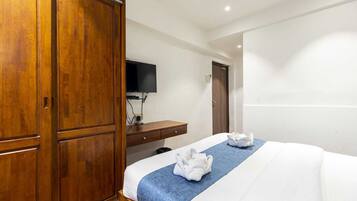 1 bedroom, individually furnished, desk, soundproofing