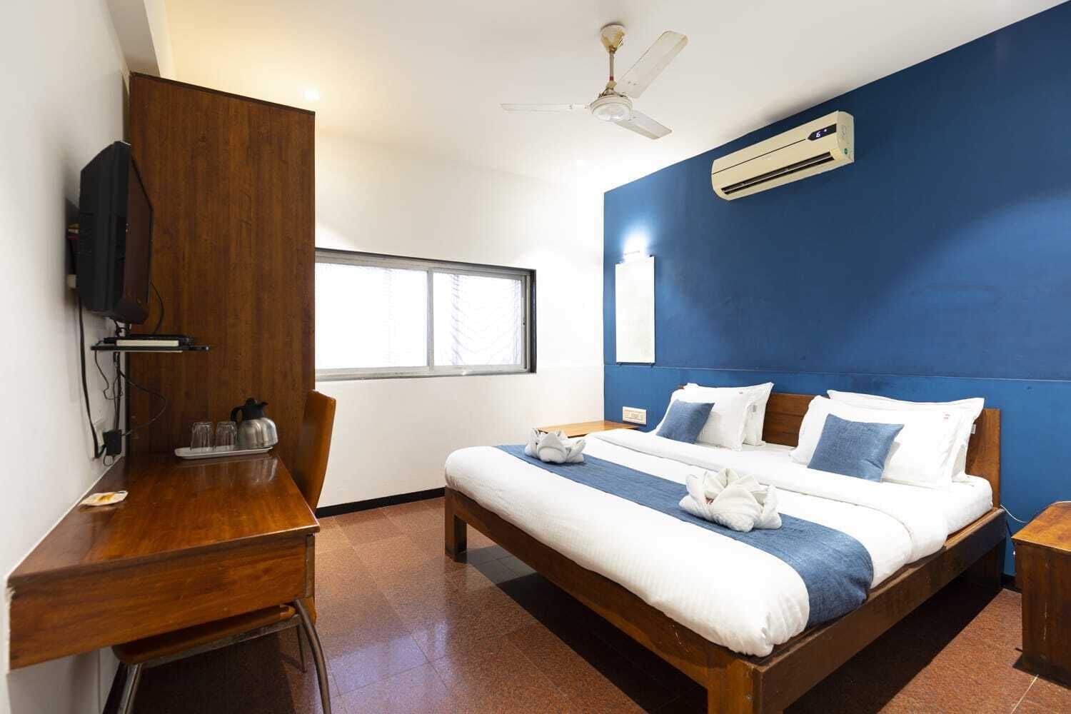 1 slaapkamer, individueel gemeubileerd, een bureau, geluiddichte muren