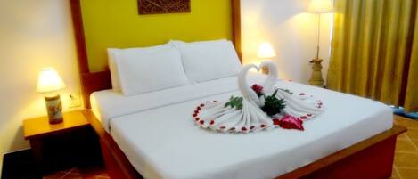 Habitación estándar | Caja de seguridad en la habitación, escritorio y wifi gratis