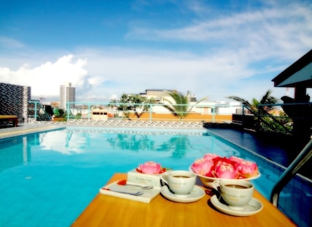 Outdoor pool. The Garden Place Pattaya
