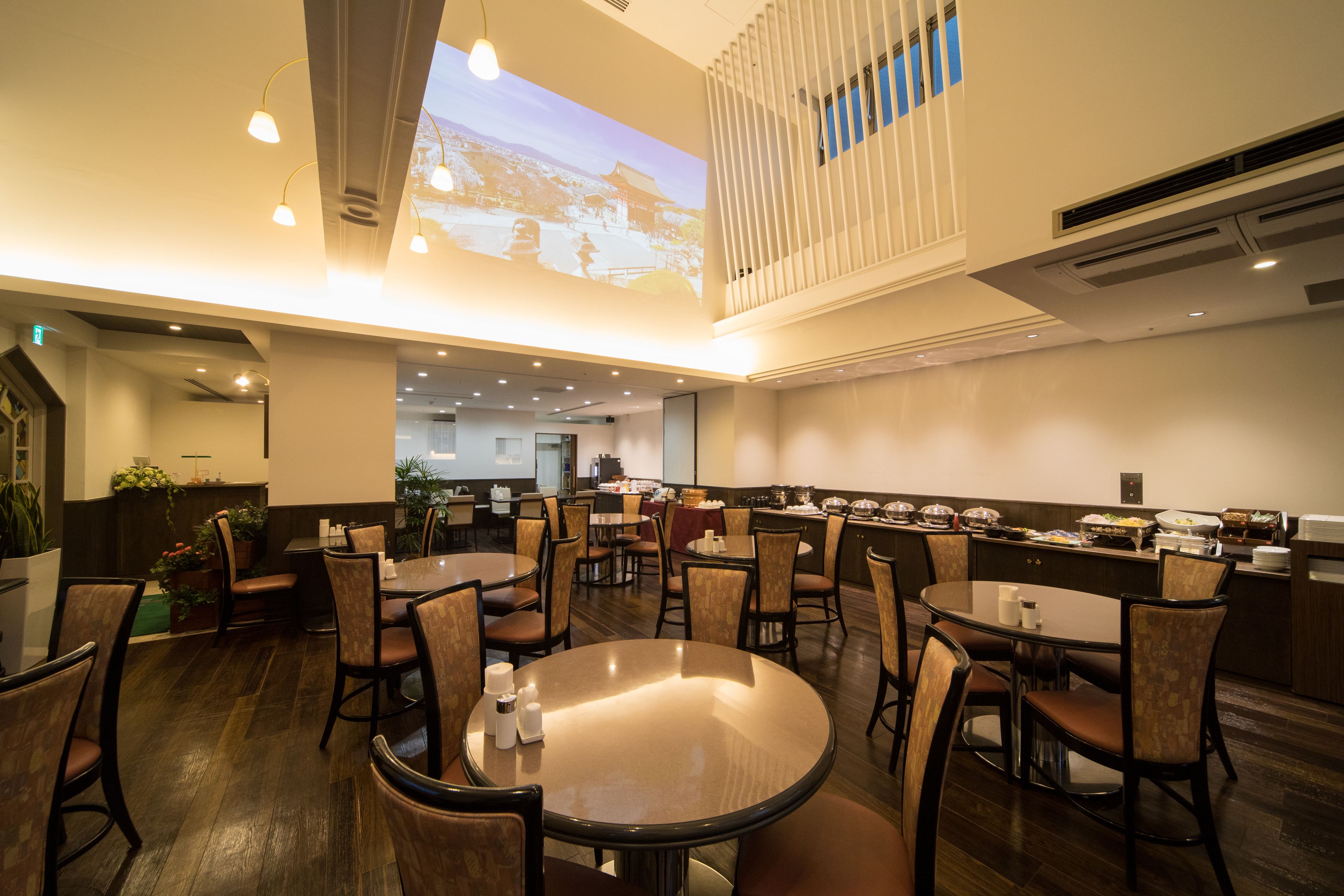 breakfast, lunch and dinner served