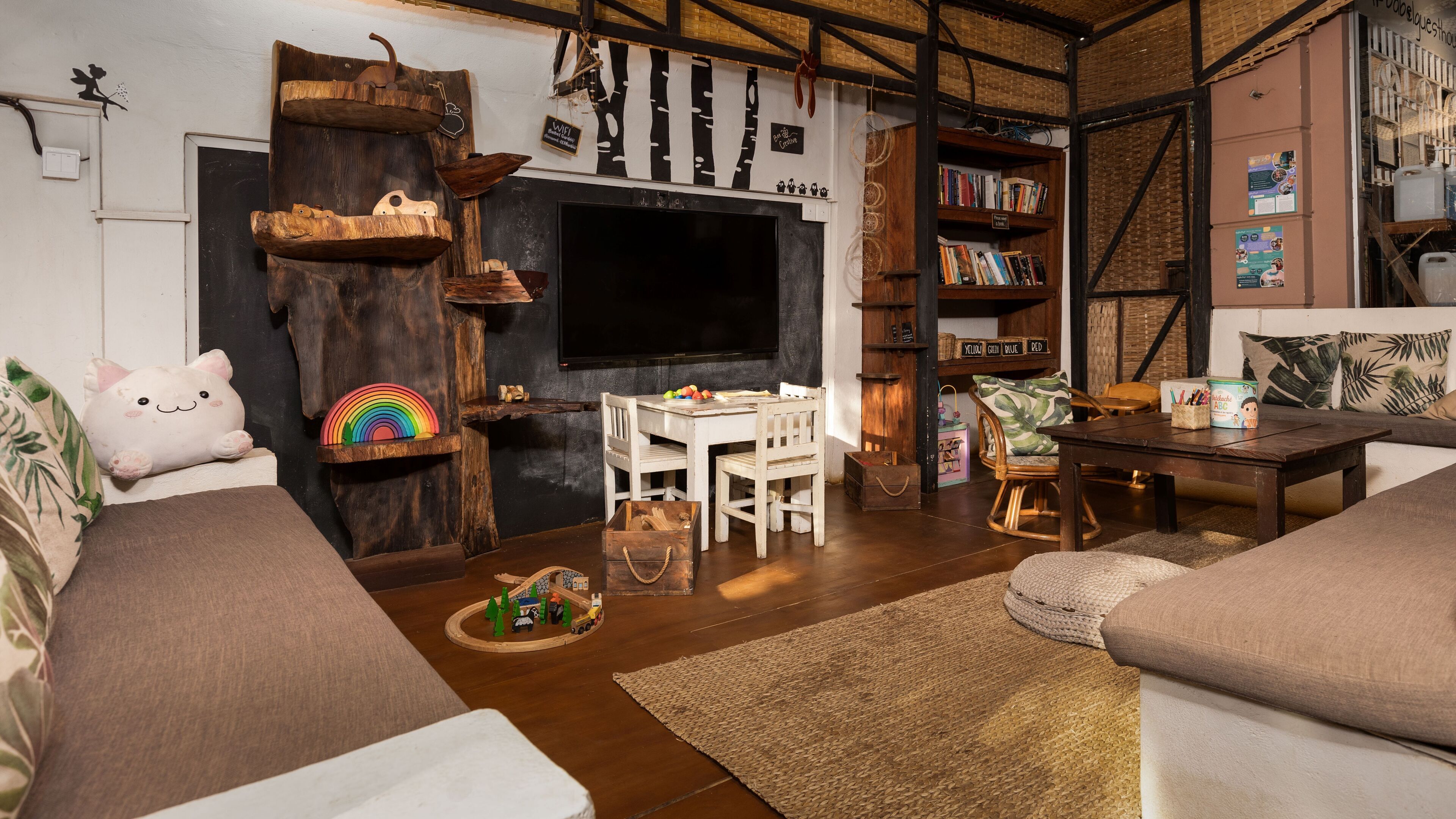 Children's play area - outdoor