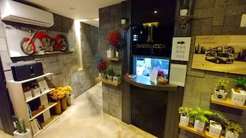 로비