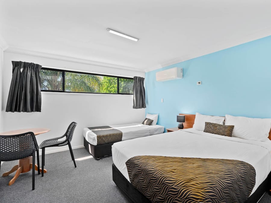Standard Room, Multiple Beds, Non Smoking | Premium bedding, desk, iron/ironing board, free WiFi