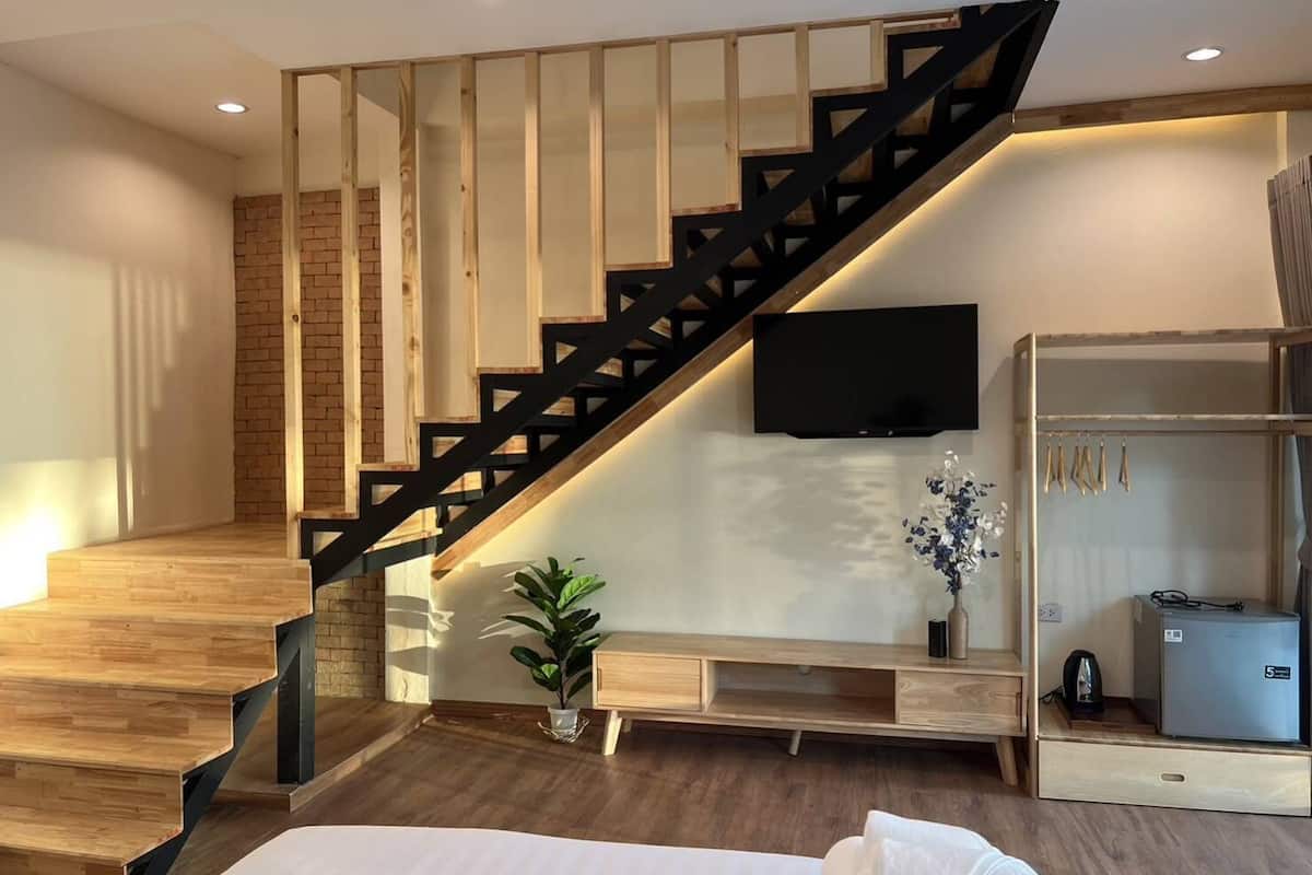 Duplex, 1 Bedroom, Terrace, Beachside | 1 bedroom, minibar, free WiFi, bed sheets
