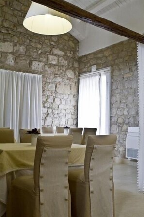 Family dining - Valata Minusa Country Resort (Modica)