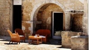Terrace/patio - Valata Minusa Country Resort (Modica)