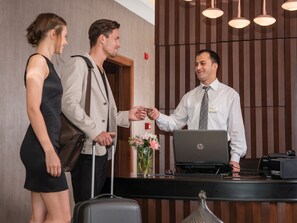 Reception - Blueway Hotel Historical (Istanbul)