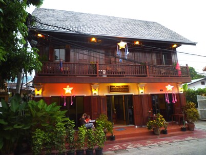 PAKHONGTHONG VILLA