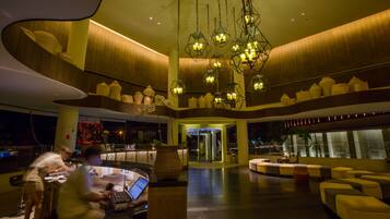 Sala de estar en el lobby