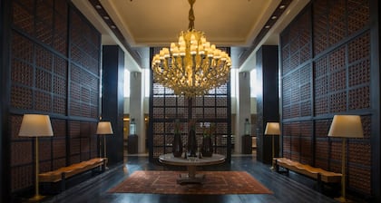 Bali Paragon Resort Hotel