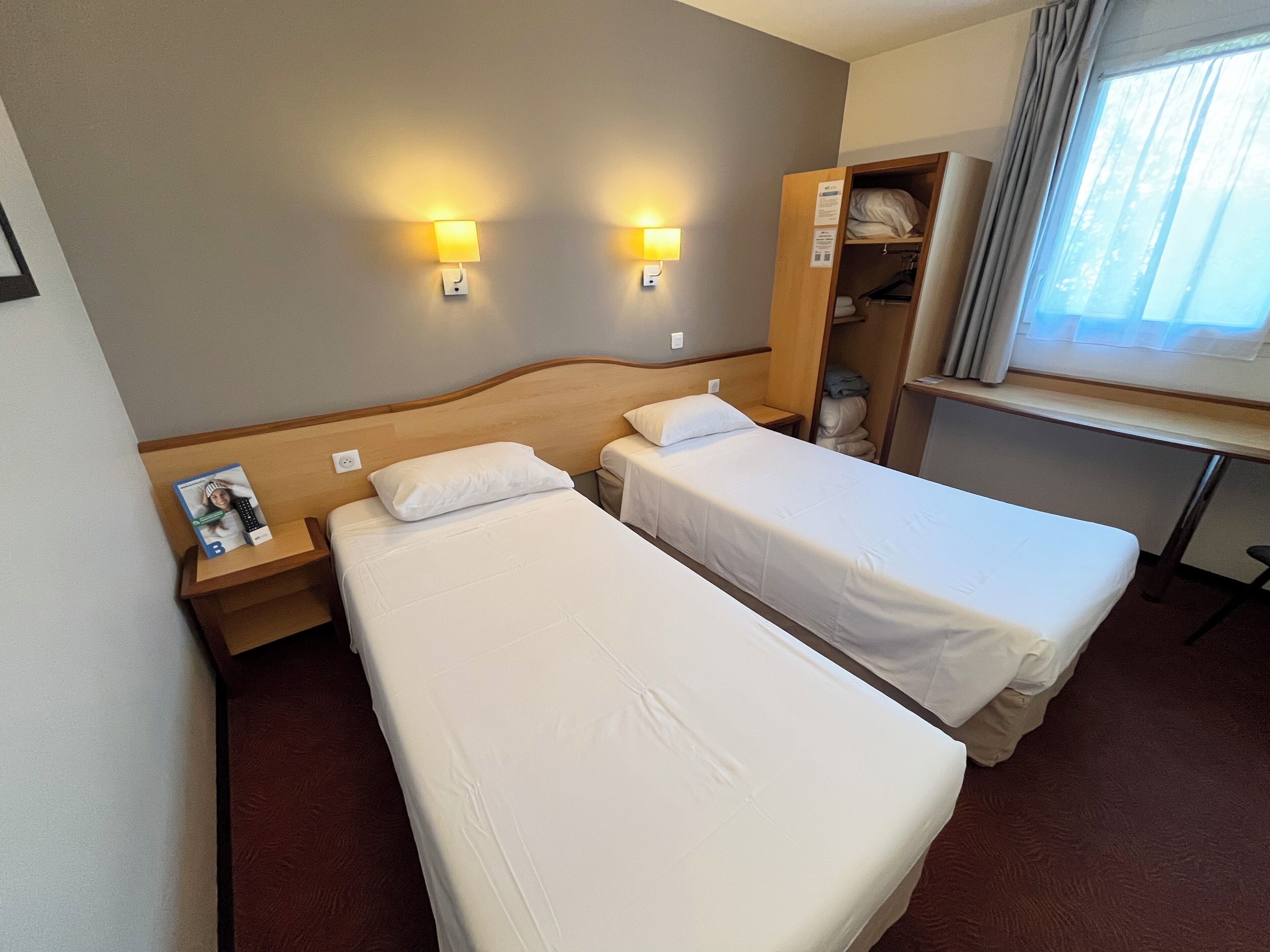 Standard Twin Room | Premium bedding, desk, free WiFi