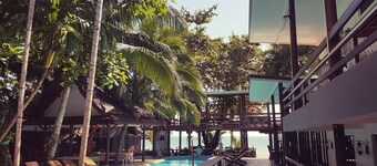 Apple Beachfront Resort