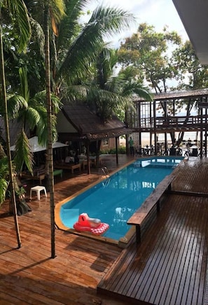 Outdoor pool, pool loungers