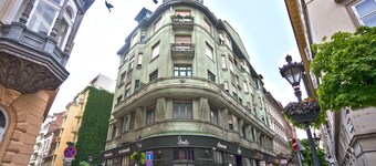 Amber Terrace Studio