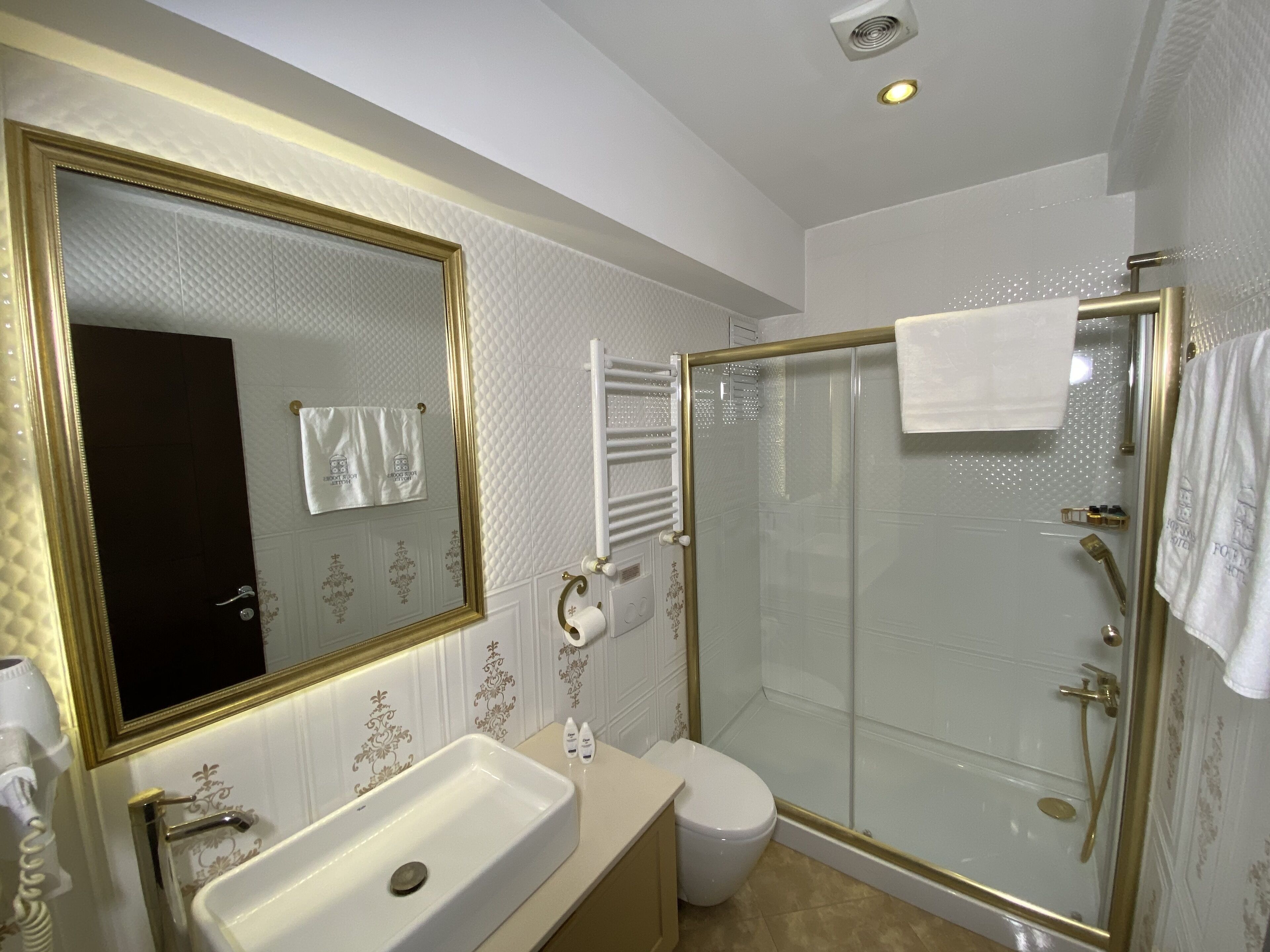 Foto - Four Doors Hotel