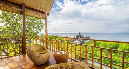 de Sapphire Cliff Villa by danapati