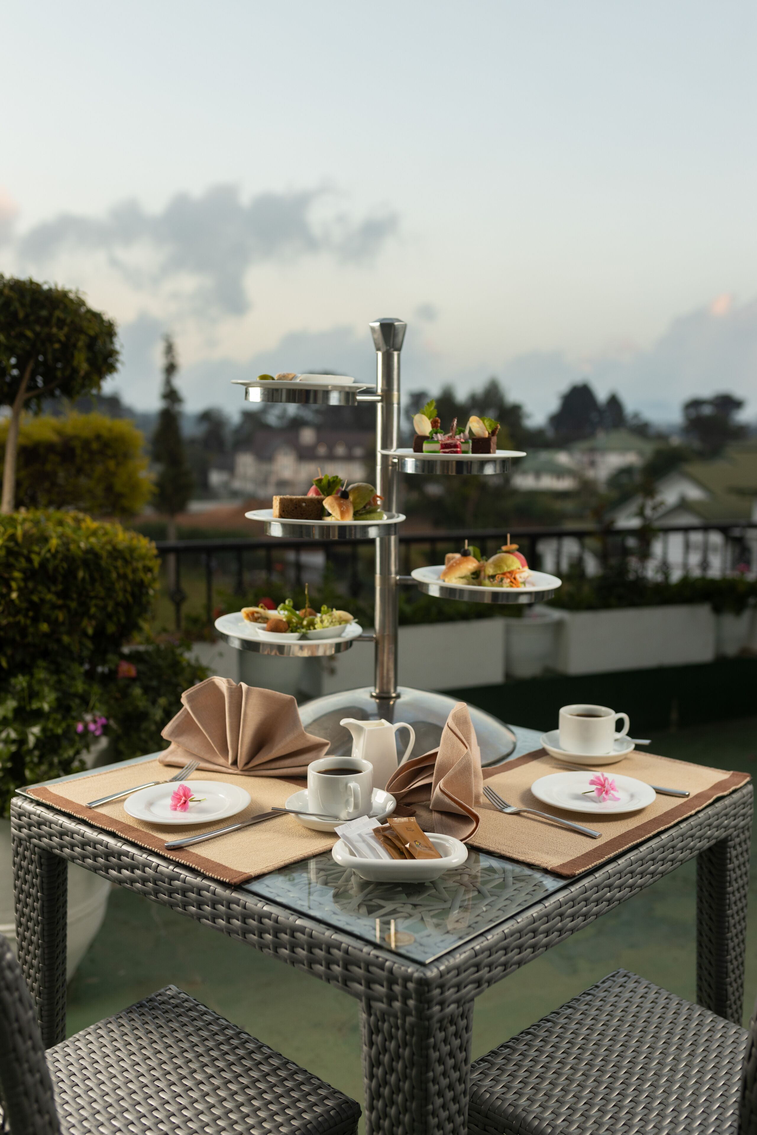 2 间餐厅，供应早餐