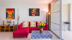 2 Bedroom Apartment with Pool View (No WiFi in room) | Living area - Baan Poolom Beachfront Condominium (Hua Hin)