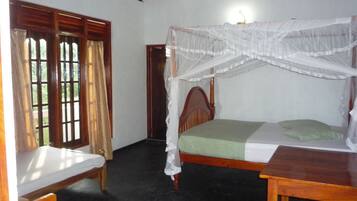 Romantic Bungalow, 1 Bedroom, Lagoon View | View from room