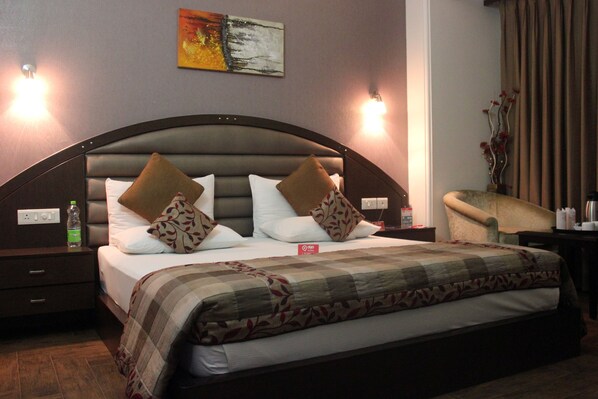 Chambre Standard | Coffres-forts dans les chambres, bureau, lits pliants/supplémentaires