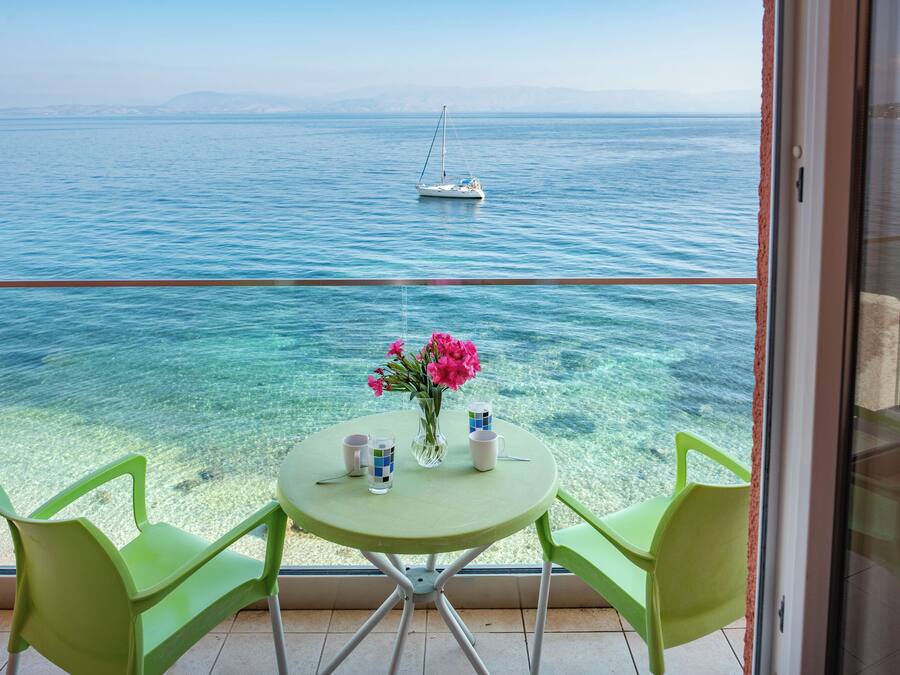 Beach/ocean view