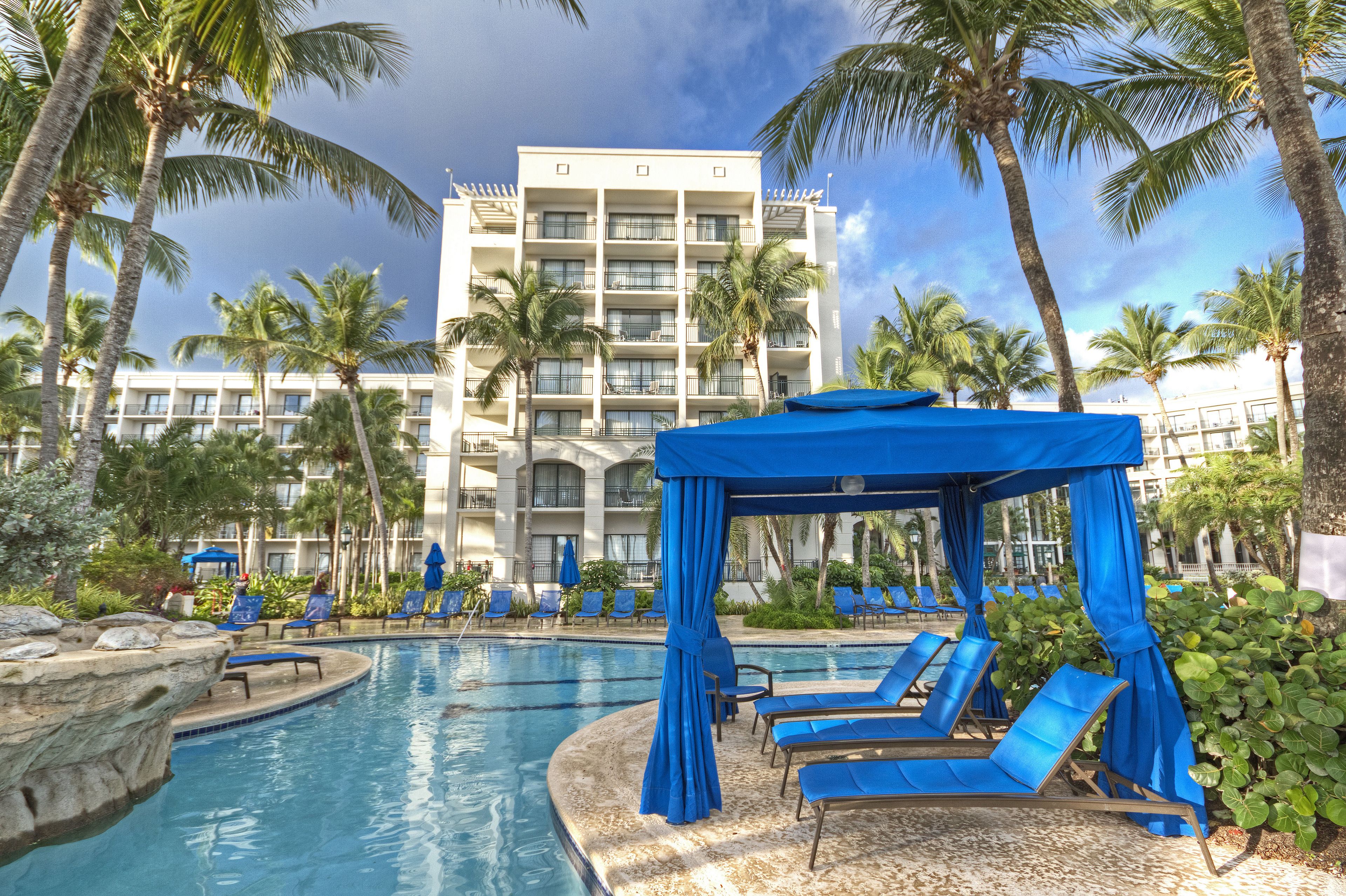 2 outdoor pools, pool cabanas (surcharge), pool umbrellas