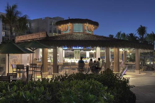 Poolside bar