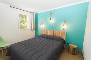 Villa, 2 Bedrooms (6 - 7 persons) | Soundproofing, cribs/infant beds, WiFi - Vignale Resort (Ghisonaccia)