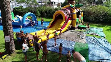 Aire de jeux - extérieure