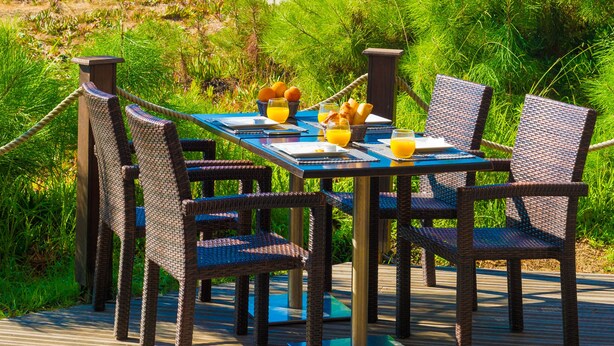 Lunch and dinner served - Vignale Resort (Ghisonaccia)