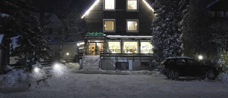 Front of property - evening/night