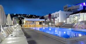 Outdoor pool, pool loungers