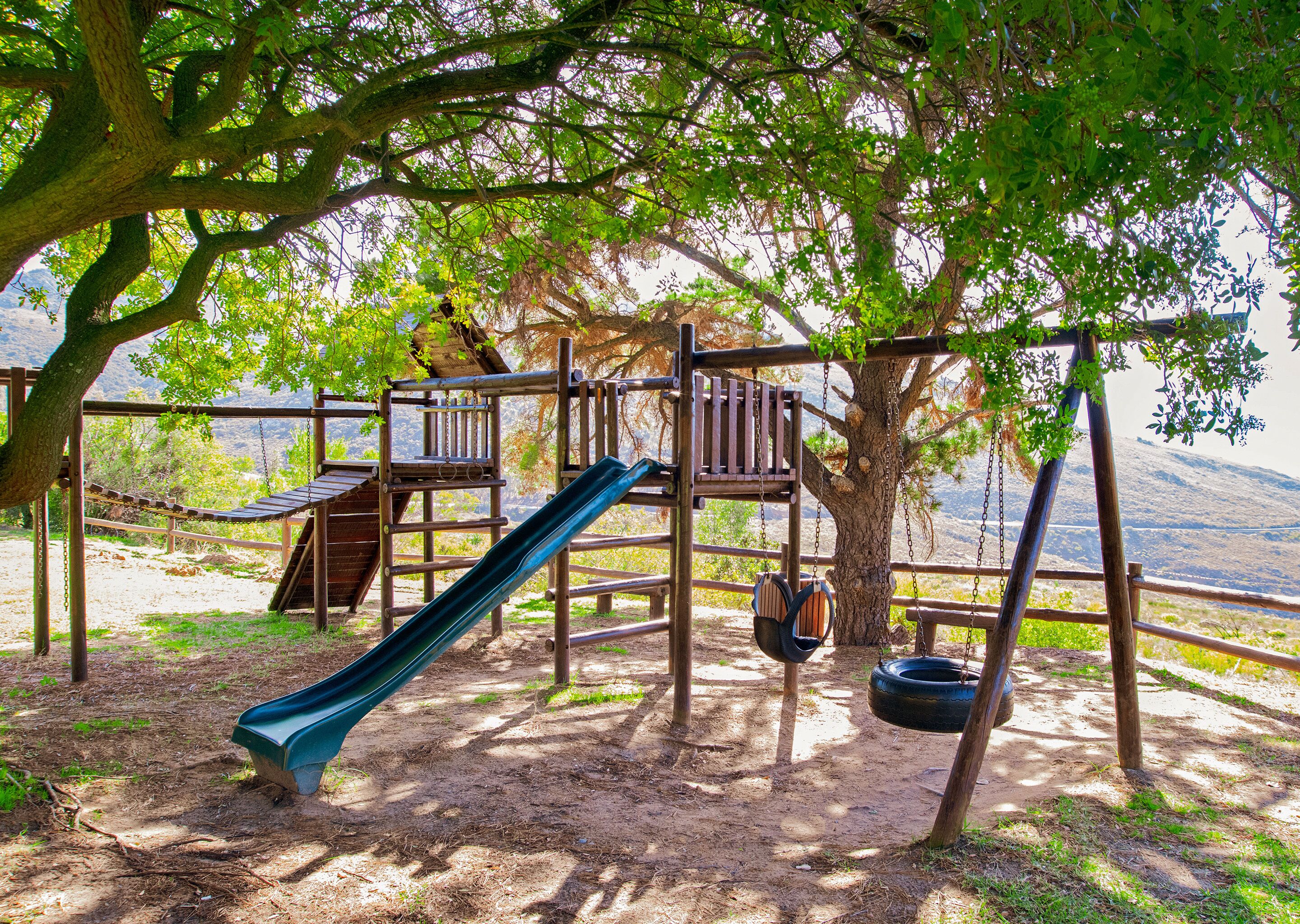 children’s play area – outdoor