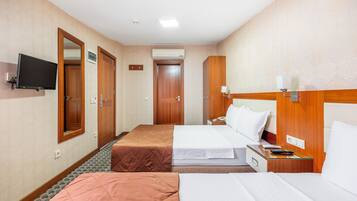 Standard Triple Room | Premium bedding, down comforters, in-room safe, soundproofing