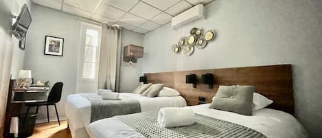 Standard-Dreibettzimmer