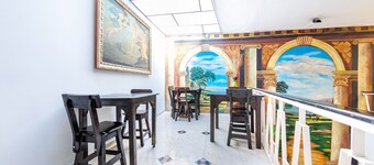 Ayenda Imperio La 16