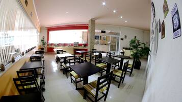 Desayuno buffet incluido