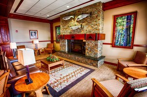 Sala de estar en el lobby