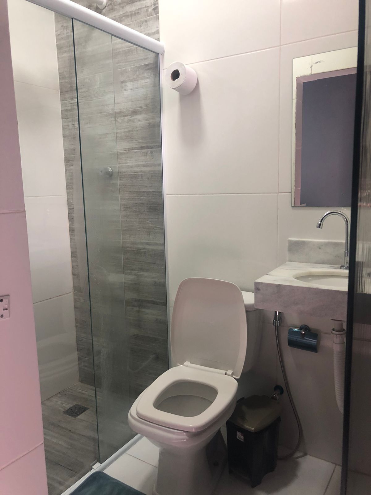 double room, 1 double bed | bathroom | shower, free toiletries, hair dryer, towels