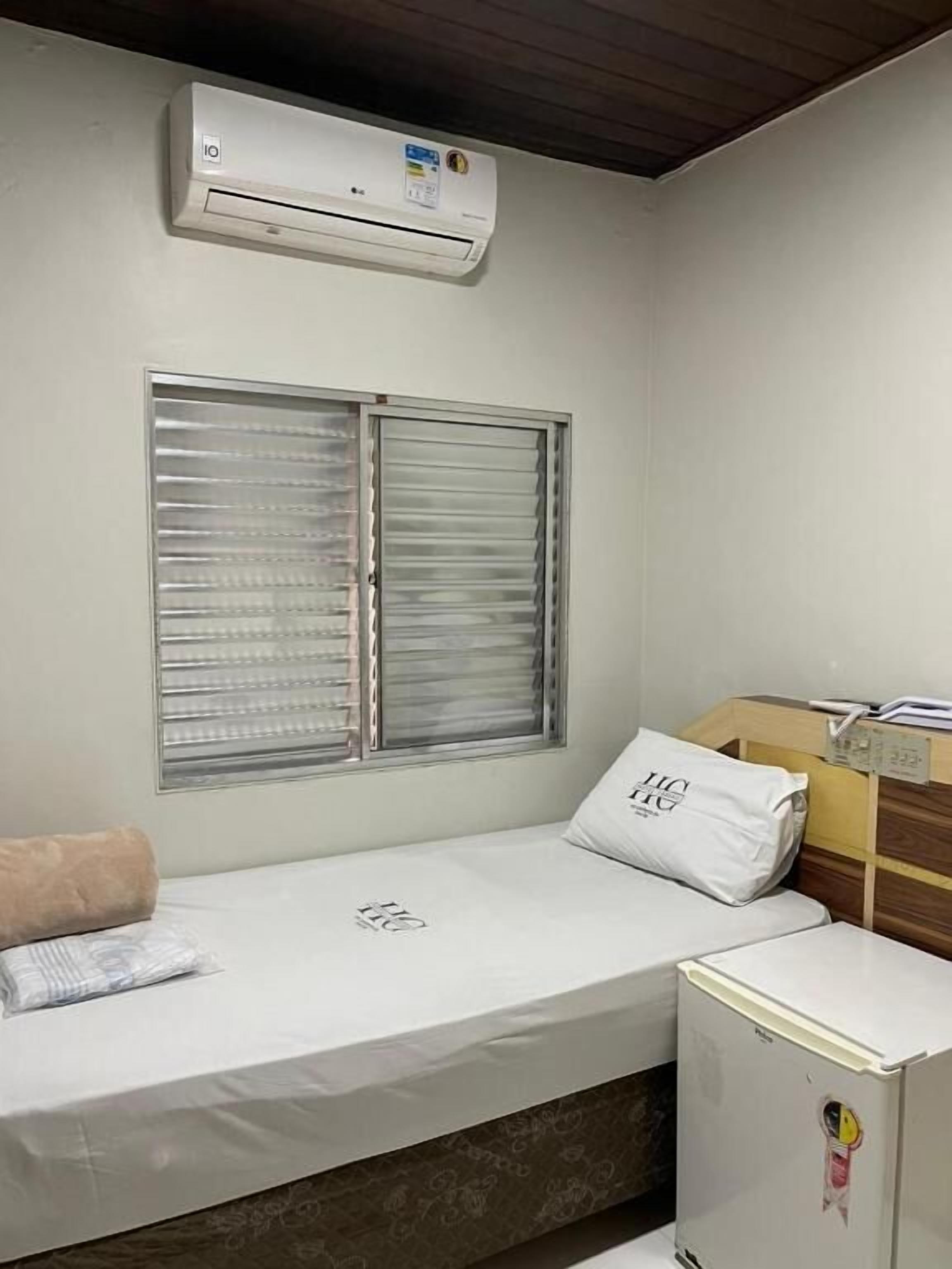 Phòng đơn truyền thống, 1 phòng ngủ | Chăn bông, minibar, bàn, bàn ủi/dụng cụ ủi quần áo 