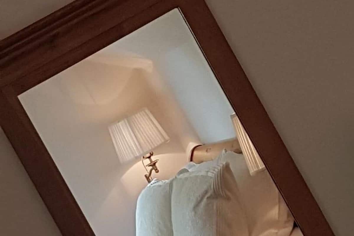 Chambre Double Standard, salle de bains attenante, vue jardin (The Wallace)