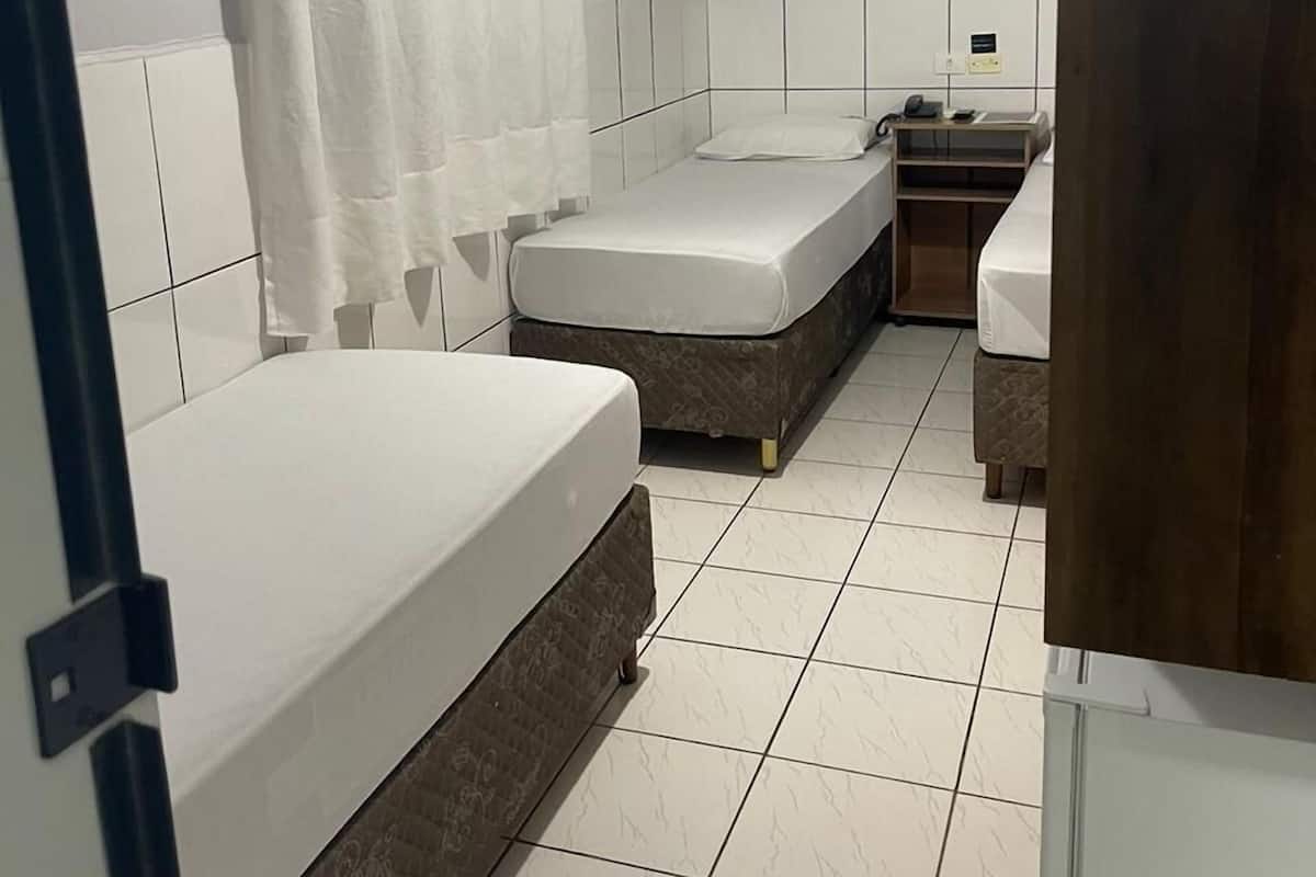 Dreibettzimmer | Minibar, kostenloses WLAN