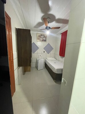 Single Room | Wi-fi percuma, cadar katil 